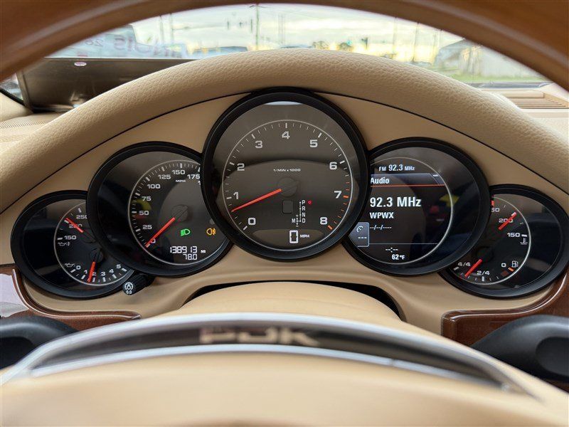 Used 2011 Porsche Panamera RWD image 14