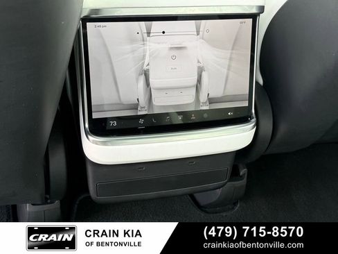 Used 2024 Tesla Model X Plaid image 32