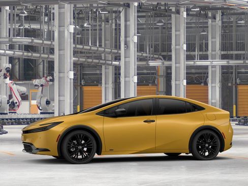 New 2026 Toyota Prius AWD image 3