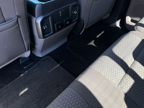 Used 2017 Ford F150 XLT w/ Equipment Group 302A Luxury AWD/4WD image 17