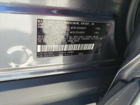 Used 2022 Toyota RAV4 XLE AWD/4WD image 24