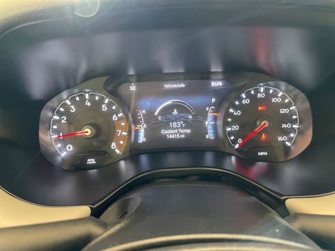 Used 2025 Jeep Compass Limited image 34