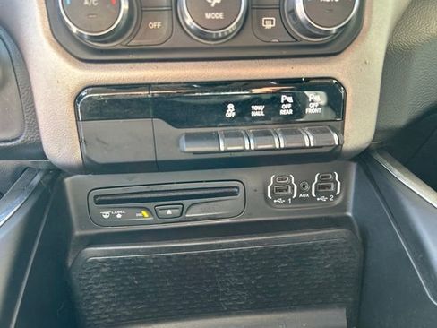 Used 2019 RAM 1500 Big Horn AWD/4WD image 19