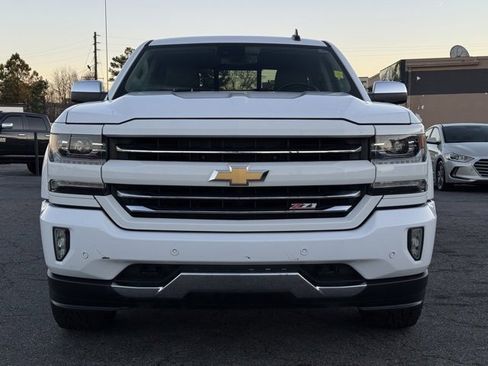 Used 2018 Chevrolet Silverado 1500 LTZ Z71 w/ LTZ Plus Package image 8