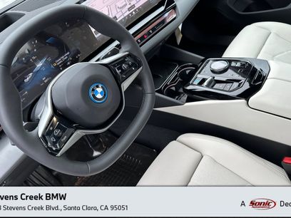 Used 2025 BMW i5 eDrive40i w/ Premium Package