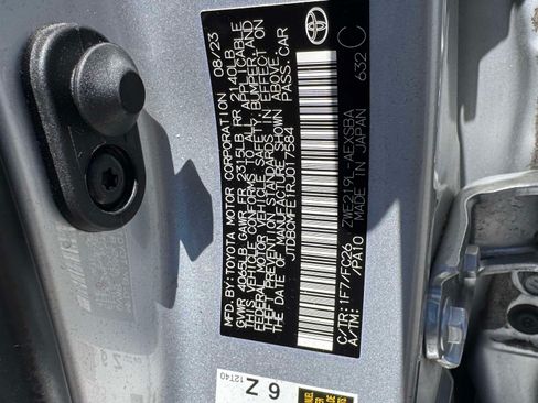 Certified 2024 Toyota Corolla SE FWD image 23