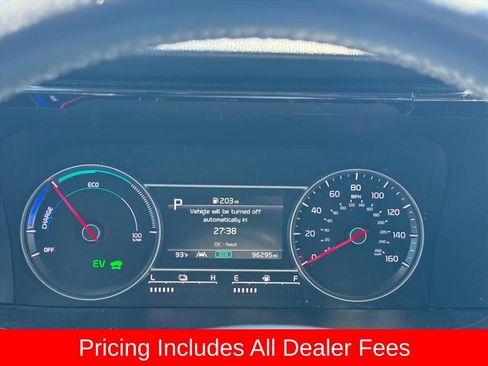 Used 2022 Kia Sorento S FWD image 19