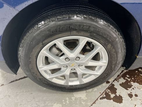 Used 2022 Chevrolet Equinox LT image 25