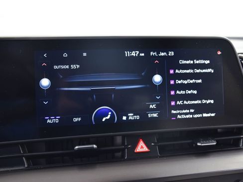 Used 2024 Kia Sportage EX image 22