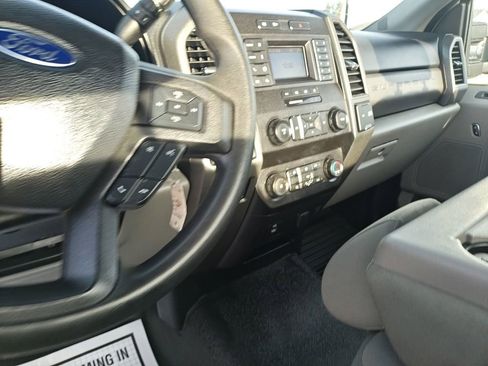 Used 2021 Ford F550 2WD Regular Cab Super Duty image 6
