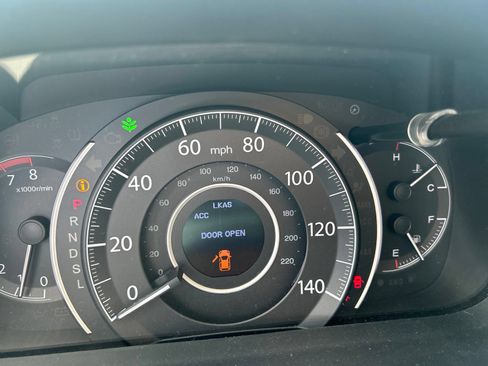 Used 2016 Honda CR-V Touring image 8