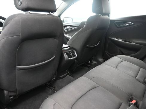 Used 2018 Chevrolet Malibu LT FWD image 20