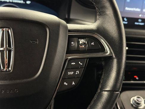 Certified 2023 Lincoln Nautilus AWD image 22