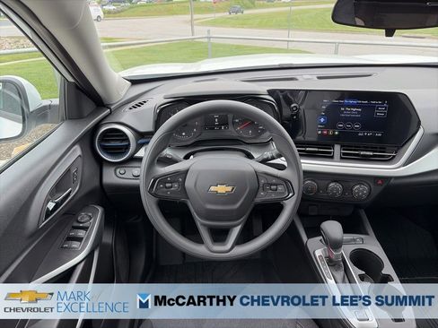 New 2026 Chevrolet Trax LS w/ LS Convenience Package FWD image 42