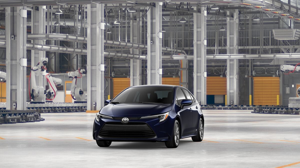New 2027 Toyota Corolla LE w/ LE Premium Package AWD/4WD image 18