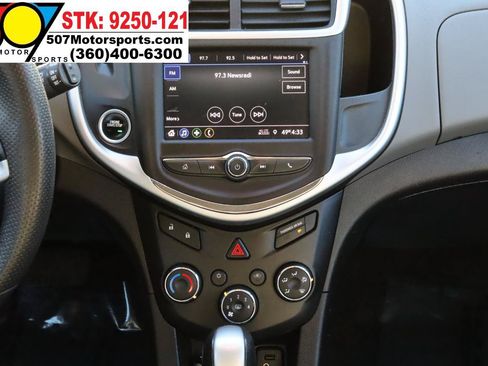Used 2020 Chevrolet Sonic LT FWD image 19