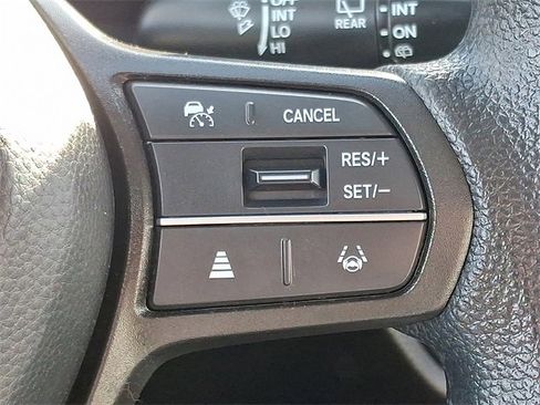 Used 2023 Honda HR-V LX image 21