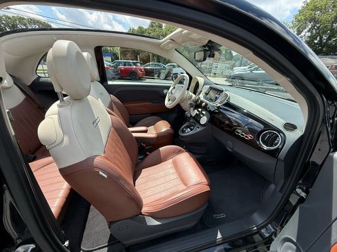 Used 2017 FIAT 500 Lounge image 16