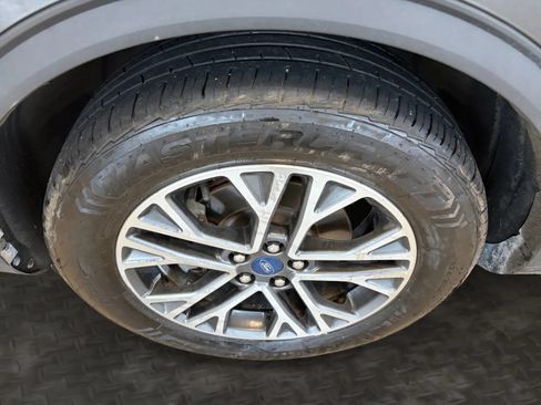 Used 2020 Ford Escape SEL AWD/4WD image 36