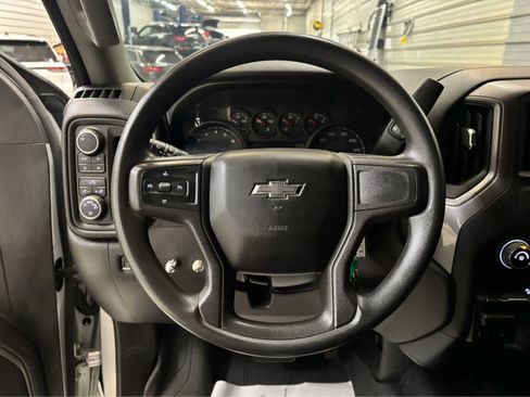 Used 2020 Chevrolet Silverado 1500 Custom Trail Boss w/ Custom Convenience Package image 13