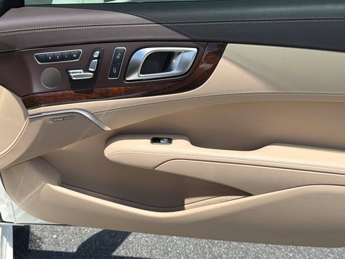 Used 2019 Mercedes-Benz SL 450 image 14
