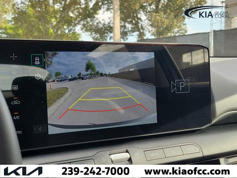 Used 2025 Kia K4 EX image 25
