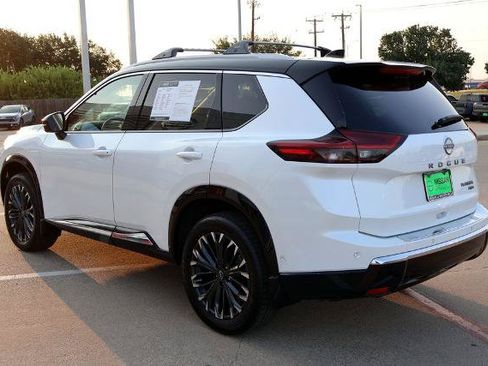 Certified 2026 Nissan Rogue Platinum w/ Platinum Premium Package AWD/4WD image 9