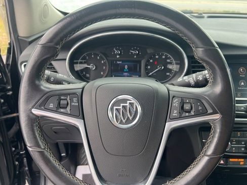 Used 2022 Buick Encore Preferred w/ Safety Package image 16