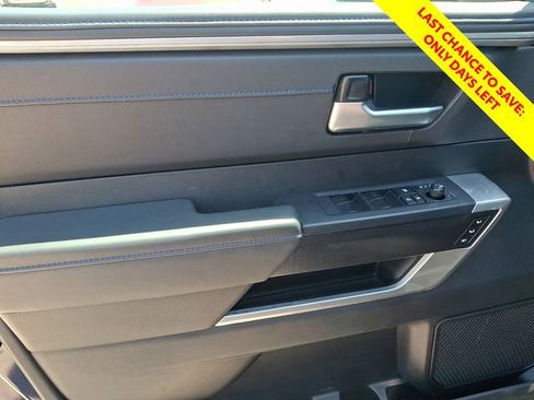 Used 2024 Toyota Sequoia Platinum AWD/4WD image 13