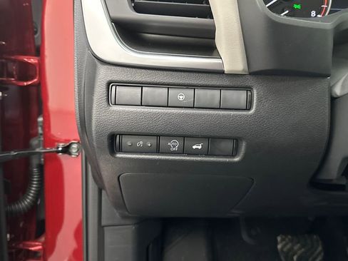 New 2026 Nissan Rogue SV image 24