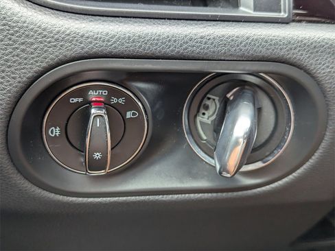 Used 2021 Porsche Macan S w/ Premium Package Plus image 23