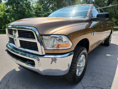 Used 2011 RAM 2500 ST w/ ST Popular Equipment Group AWD/4WD image 3