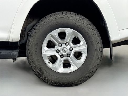 Used 2020 Toyota 4Runner SR5 Premium w/ Moonroof Package image 34