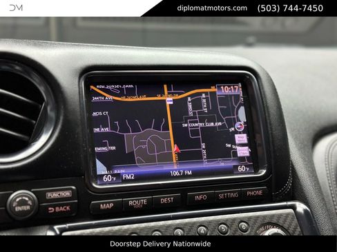 Used 2013 Nissan GT-R Black Edition image 31