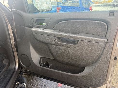 Used 2012 Chevrolet Tahoe LT image 10