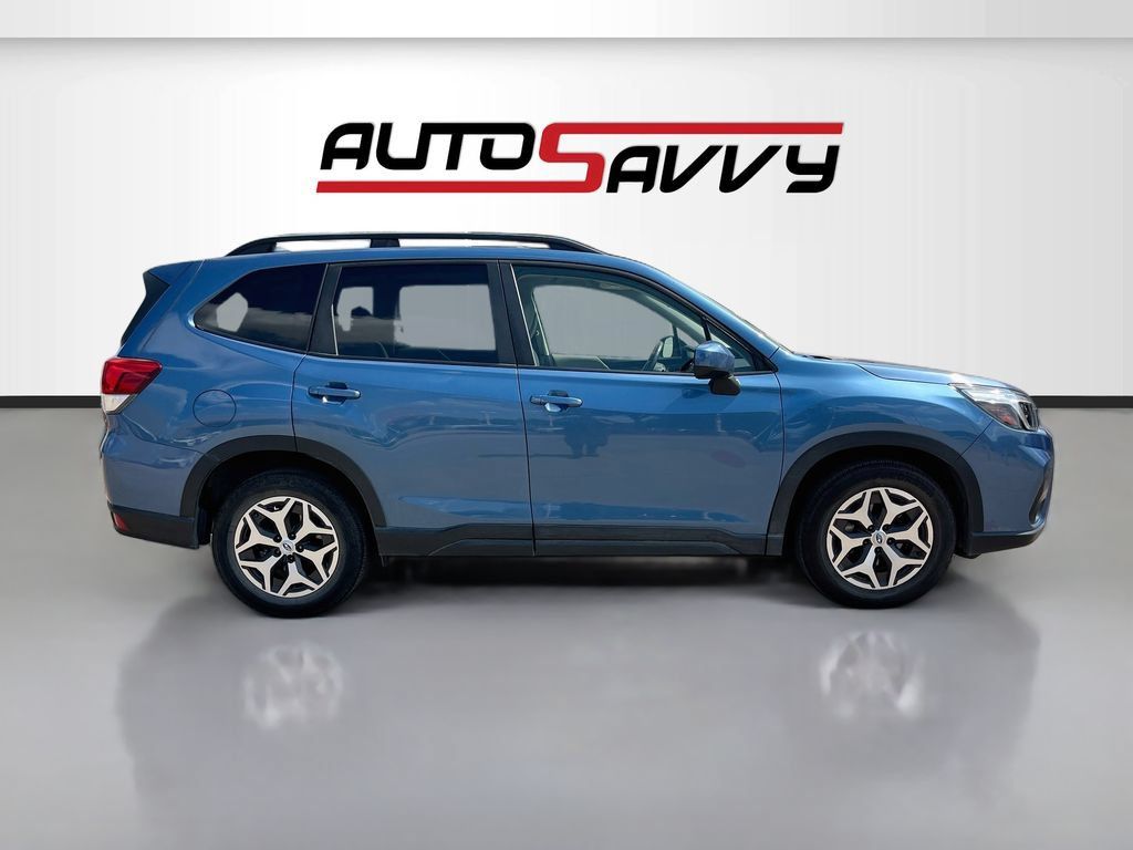 Used 2021 Subaru Forester Premium w/ Popular Package #1 AWD/4WD image 8