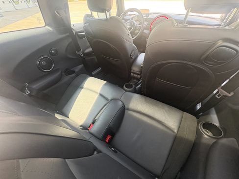 Used 2014 MINI Cooper S FWD image 19