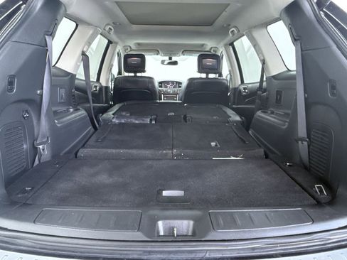 Used 2018 Nissan Pathfinder Platinum image 43