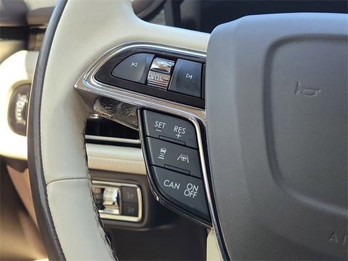 Certified 2023 Lincoln Nautilus Black Label w/ Class II Trailer Tow Package image 15