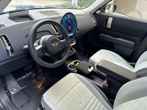 Used 2025 MINI Cooper Countryman S image 13