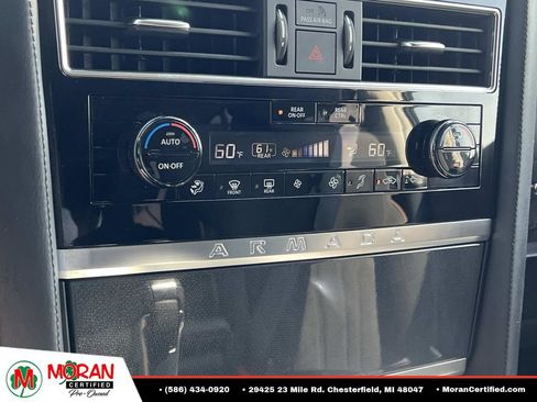 Used 2022 Nissan Armada S AWD/4WD image 21
