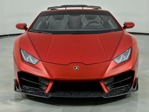 Used 2019 Lamborghini Huracan LP 580-2 image 6