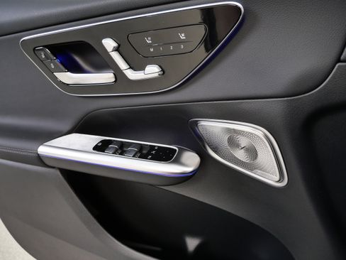 New 2026 Mercedes-Benz GLC 300 4MATIC image 13