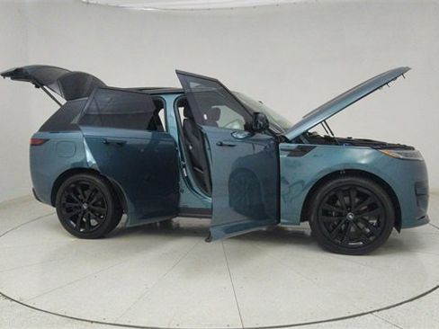 Used 2024 Land Rover Range Rover Sport Dynamic SE image 73