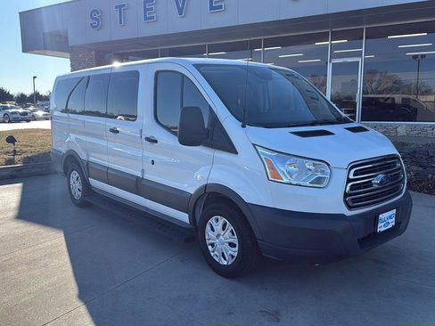 Used 2018 Ford Transit 150 XLT image 1