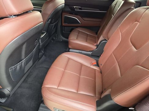 Used 2023 Kia Telluride SX AWD/4WD image 11