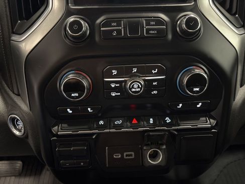 Used 2020 Chevrolet Silverado 1500 LT w/ All-Star Edition AWD/4WD image 21
