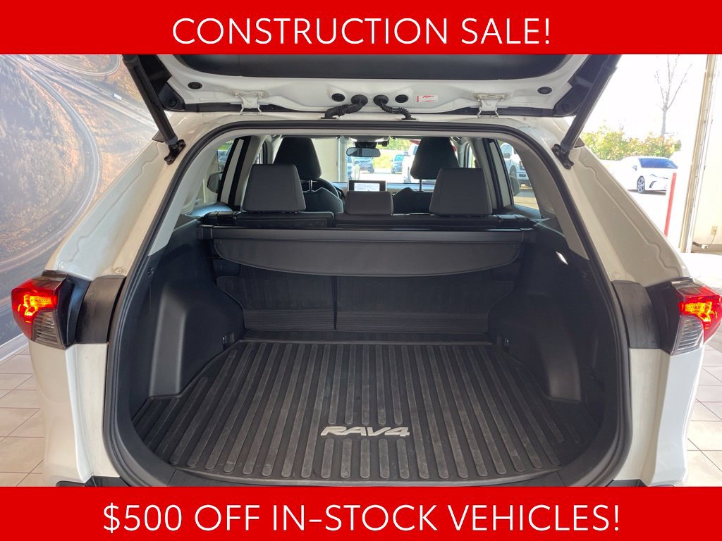 Used 2023 Toyota RAV4 XLE w/ Convenience Package AWD/4WD image 15