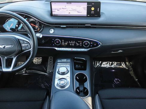 Used 2023 Genesis GV70 2.5T w/ Sport Prestige Package image 13