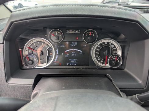 Used 2016 RAM 3500 Laramie image 22